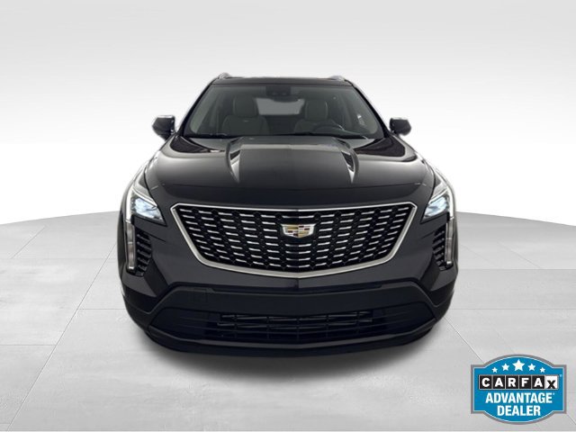 Used 2023 Cadillac XT4 Luxury w/ Cold Weather Package AWD/4WD image 2