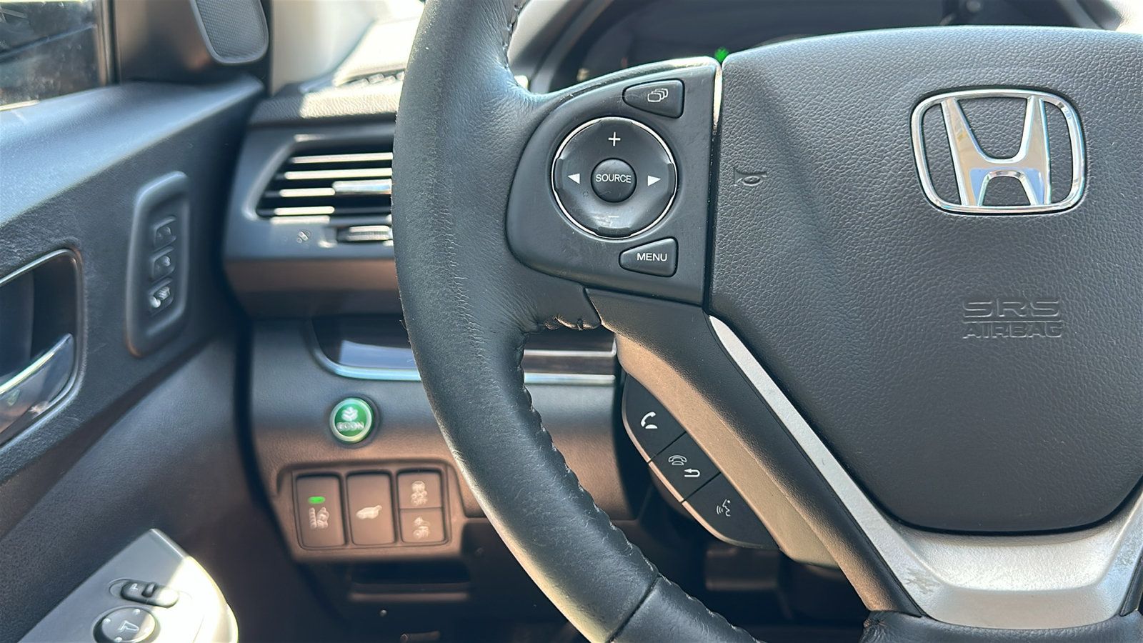 Used 2015 Honda CR-V Touring image 17