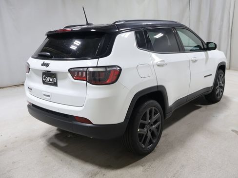 New 2026 Jeep Compass Limited w/ Sun, Sound & Navigation Group AWD/4WD image 7