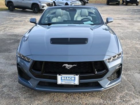 Used 2024 Ford Mustang GT Premium image 8