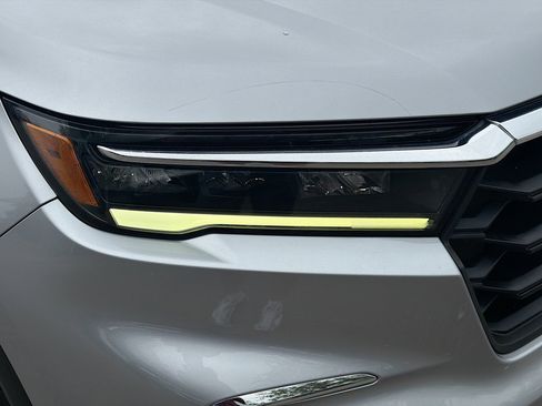 Certified 2023 Honda Pilot EX-L image 34