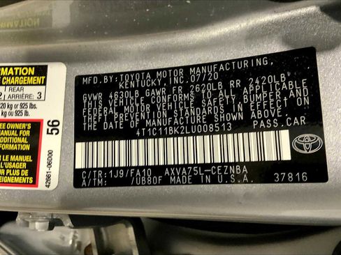 Used 2020 Toyota Camry LE w/ Carpet Mat Package image 33