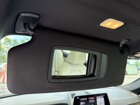 Used 2018 BMW 530i RWD image 30