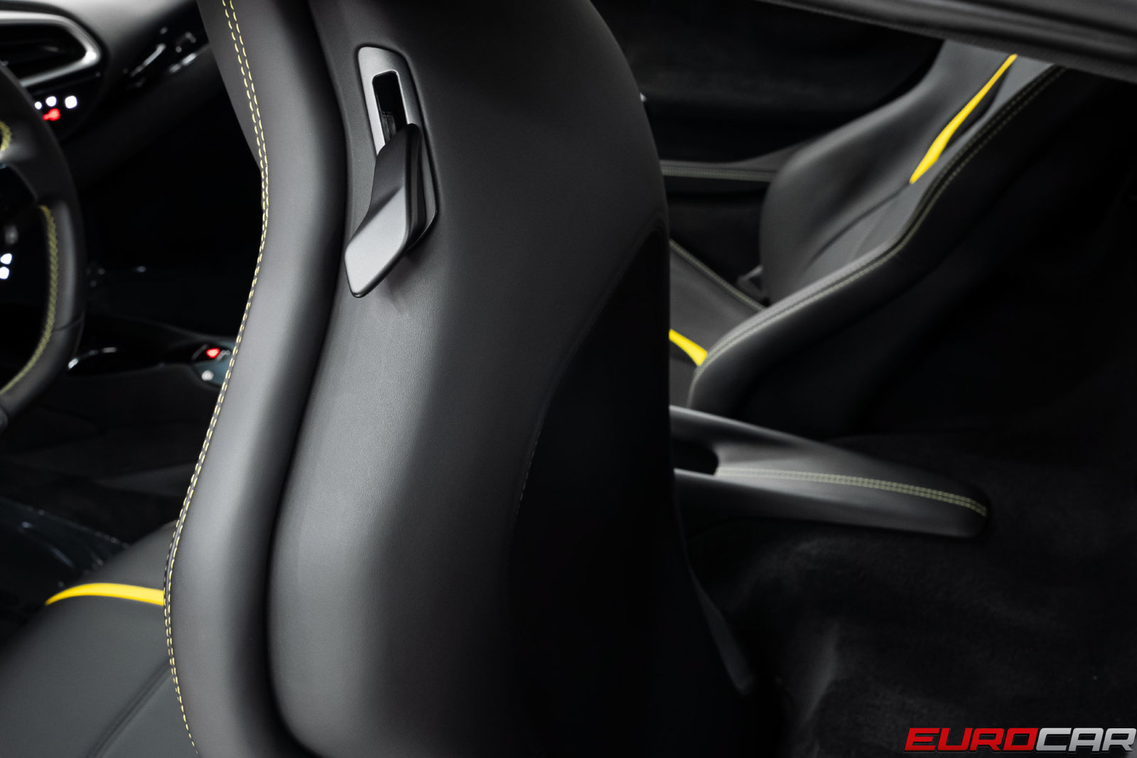Used 2023 Ferrari 296 GTB RWD image 43