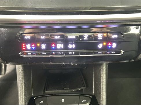 Used 2023 Chevrolet Bolt EUV Premier w/ Sun & Sound Package image 16