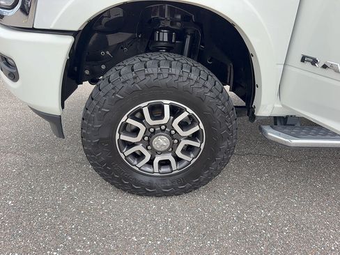 Used 2024 RAM 2500 Limited w/ Safety Group AWD/4WD image 41