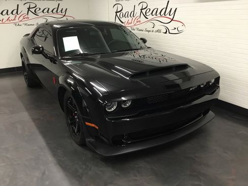 Used 2018 Dodge Challenger SRT Demon image 2