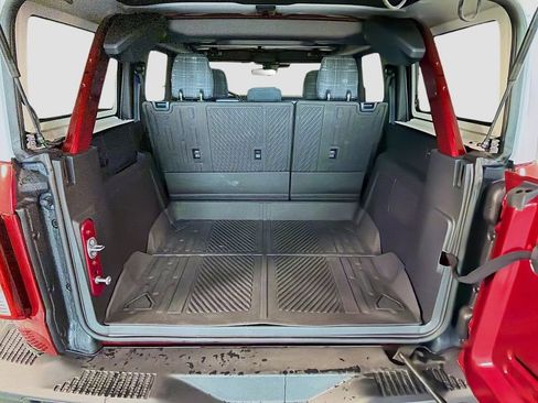 Used 2025 Ford Bronco Heritage Edition image 27