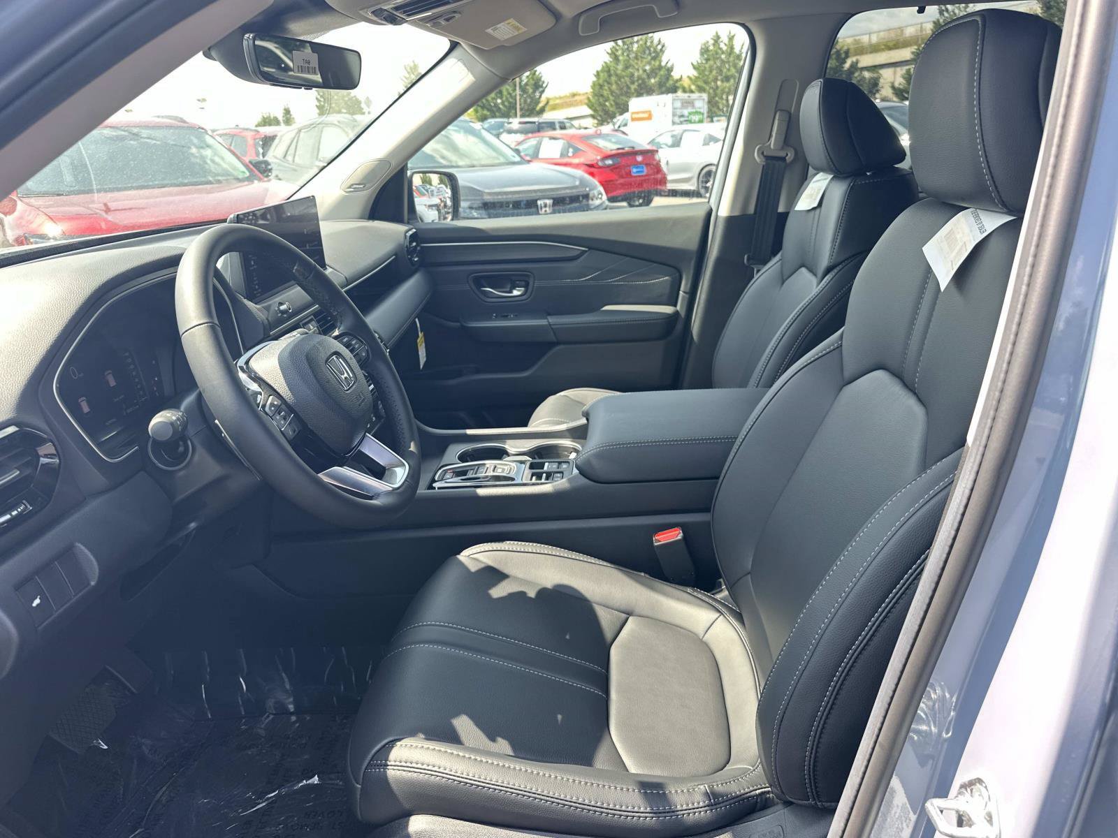 New 2026 Honda Pilot Touring image 7