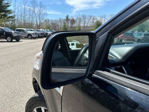 Used 2019 Ford Ranger Lariat w/ Equipment Group 501A Mid image 17