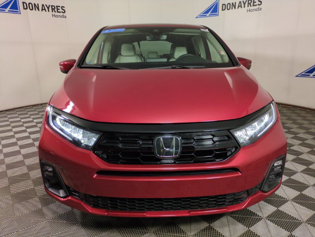 Certified 2025 Honda Odyssey Touring image 13