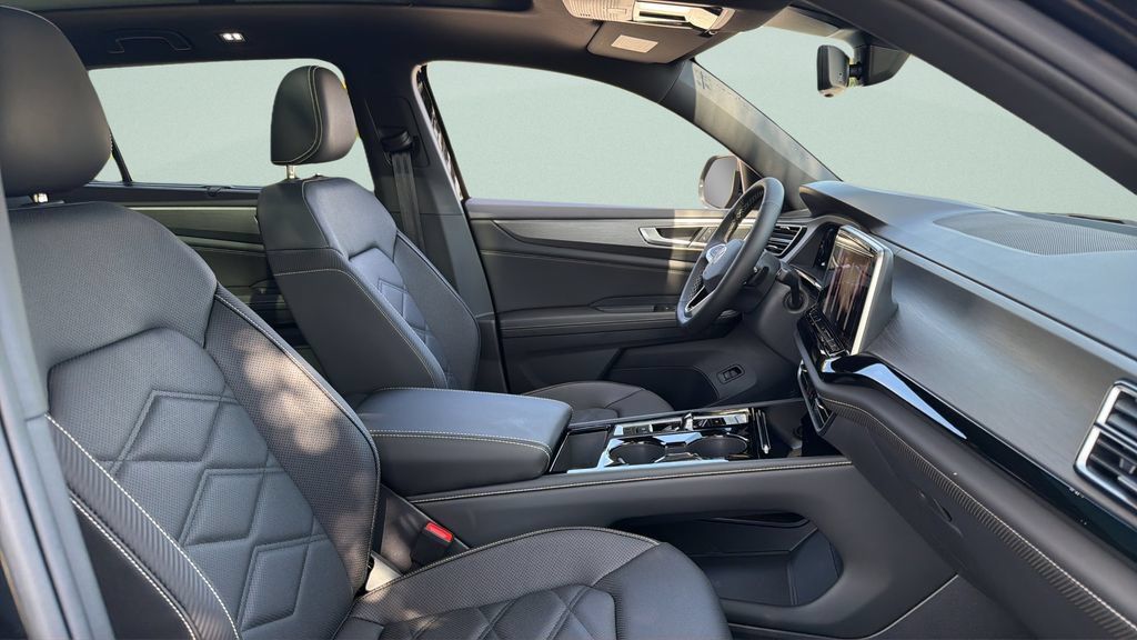 New 2026 Volkswagen Atlas Cross Sport SE FWD image 27