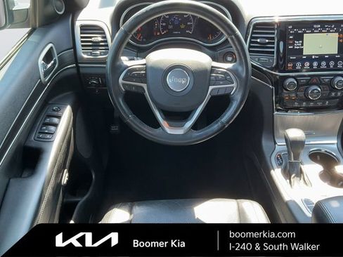 Used 2019 Jeep Grand Cherokee Limited w/ Luxury Group II AWD/4WD image 14