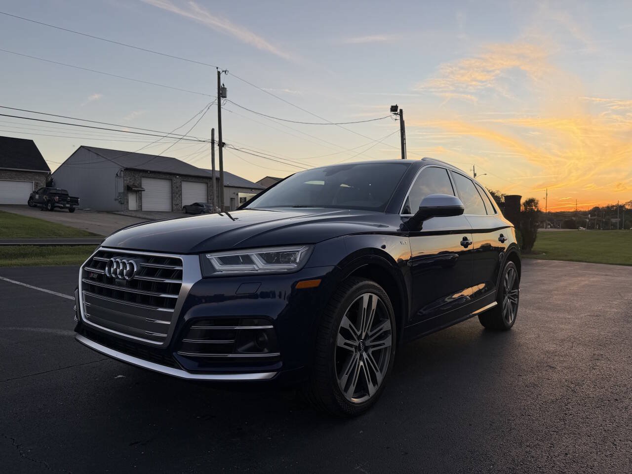 Used 2018 Audi SQ5 Prestige w/ Prestige Package AWD/4WD image 1