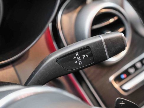 Certified 2021 Mercedes-Benz GLC 300 image 18