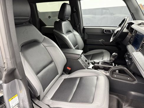 Used 2024 Ford Bronco Big Bend image 45