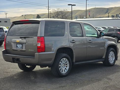 Used 2013 Chevrolet Tahoe Hybrid image 5