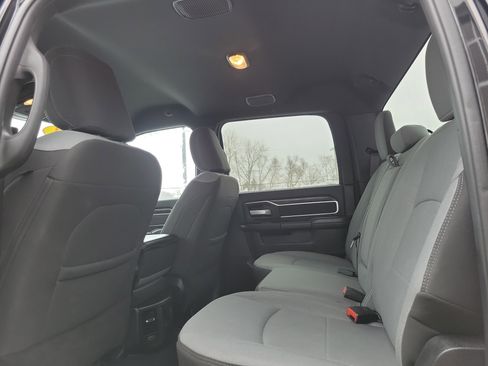 Used 2024 RAM 2500 Big Horn w/ Bed Utility Group image 21