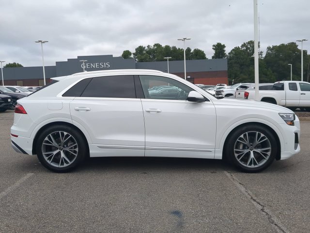 Used 2026 Audi Q8 Premium Plus AWD/4WD image 3