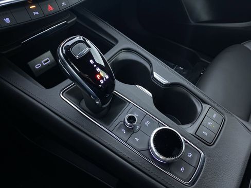 Certified 2024 Cadillac XT4 Premium Luxury image 8