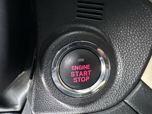 Certified 2023 Subaru Outback Limited image 28