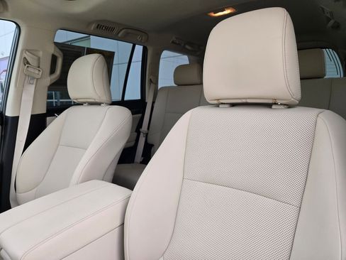 Used 2023 Lexus GX 460 Premium image 13