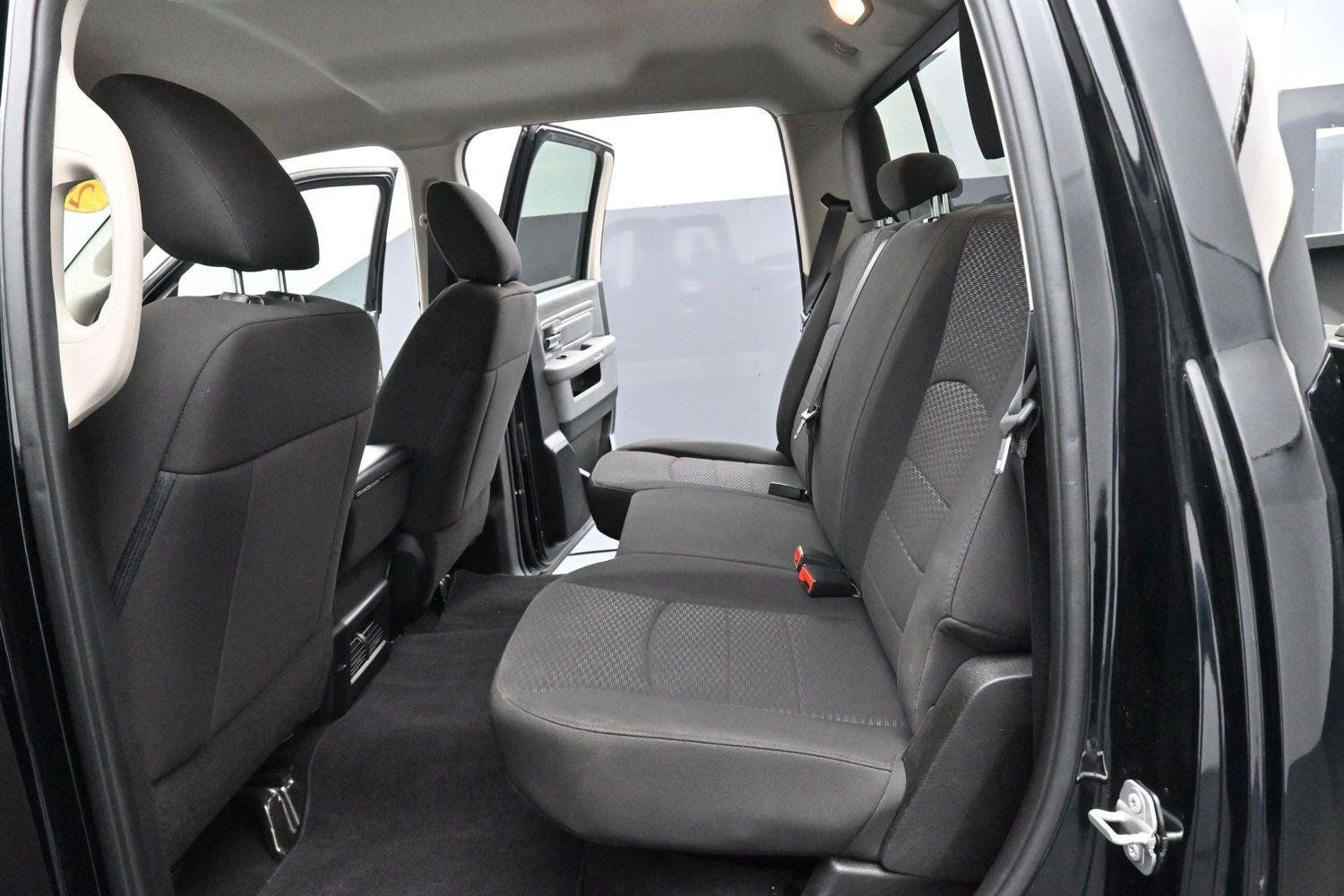 Used 2020 RAM 1500 Warlock AWD/4WD image 26