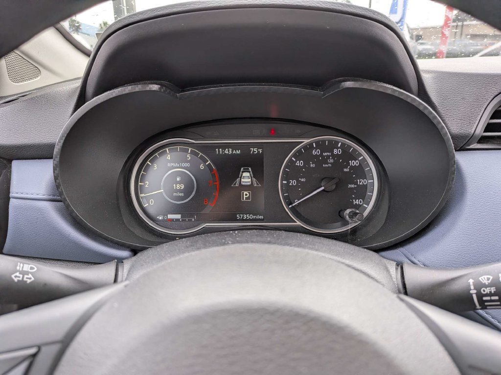 Used 2024 Nissan Versa SV FWD image 25