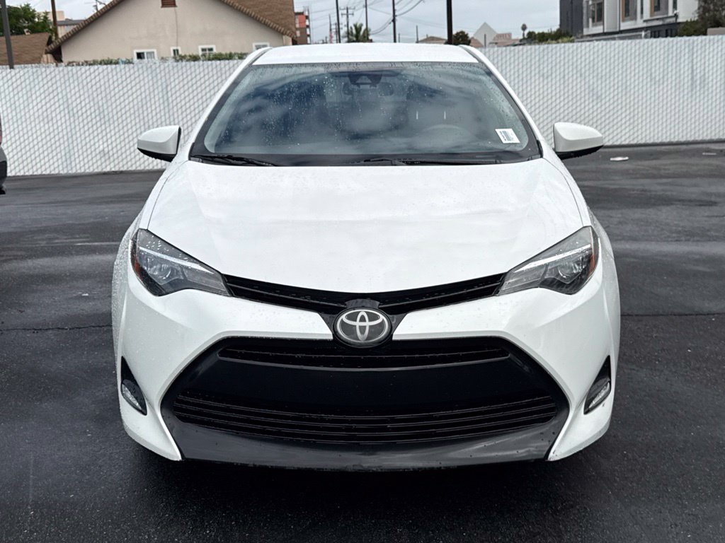 Used 2018 Toyota Corolla LE w/ LE Premium Package FWD image 2