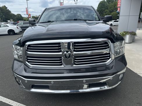 Used 2019 RAM 1500 Big Horn AWD/4WD image 3