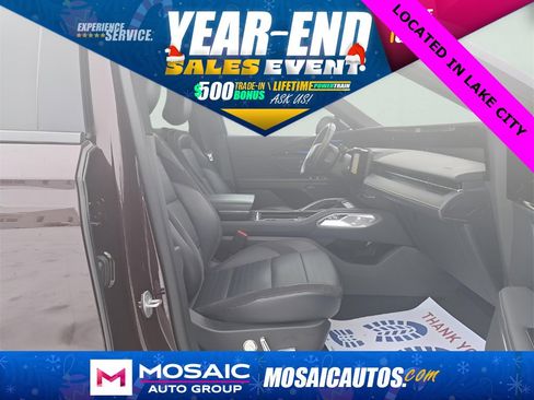 Used 2024 Lincoln Nautilus Reserve w/ Equipment Group 202A image 9