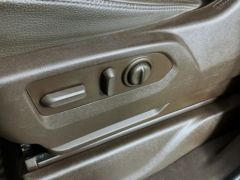 Used 2022 GMC Sierra 2500 Denali w/ Denali Black Diamond Edition image 20