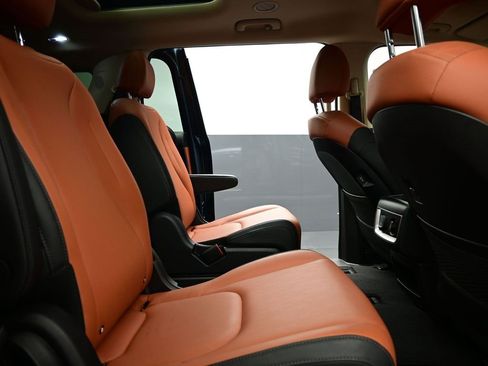 Certified 2026 Kia Carnival SX image 29