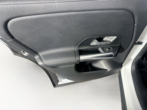 Used 2022 Mercedes-Benz GLA 250 image 25