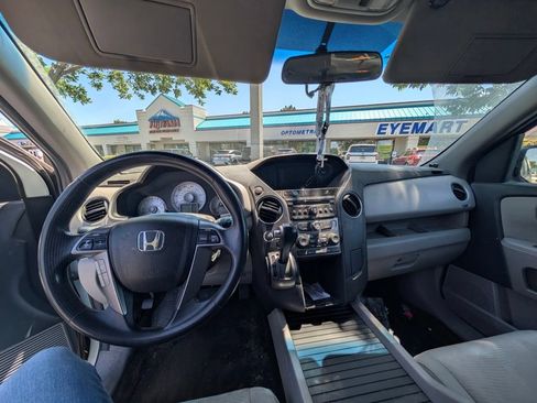 Used 2013 Honda Pilot LX image 23