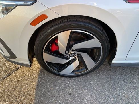 Used 2024 Volkswagen GTI S image 10