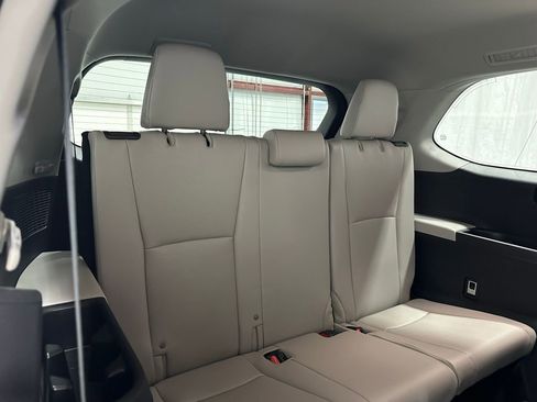 Used 2025 Toyota Grand Highlander AWD image 59