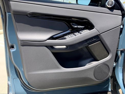 New 2026 Land Rover Range Rover Evoque S image 11