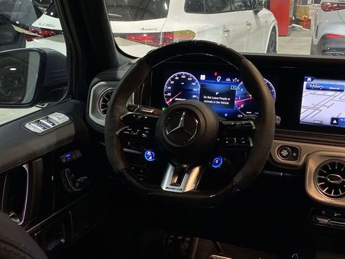 Used 2025 Mercedes-Benz G 63 AMG 4MATIC image 3