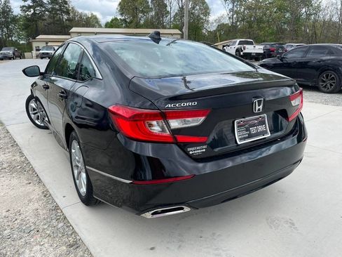 Used 2019 Honda Accord LX image 9