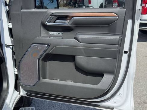 Used 2024 GMC Sierra 1500 Denali w/ Denali Reserve Package image 36