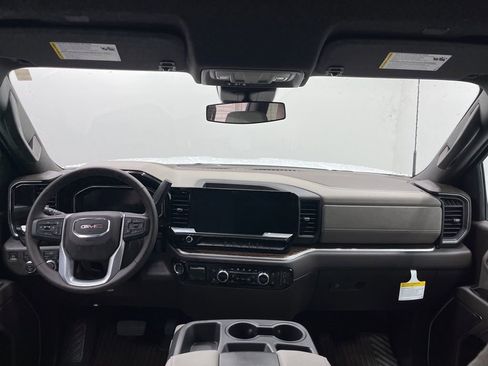 New 2026 GMC Sierra 2500 SLE AWD/4WD image 6