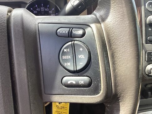 Used 2011 Ford F250 Lariat w/ Lariat Interior Pkg AWD/4WD image 12