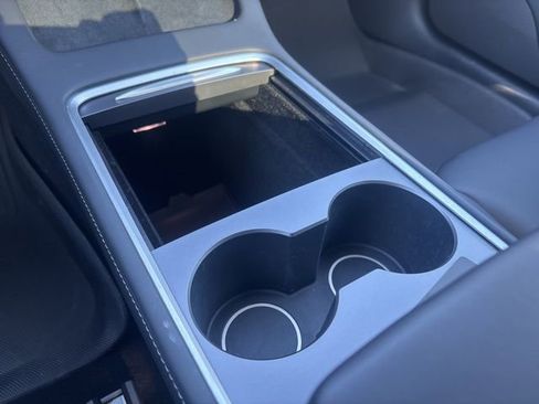 Used 2023 Tesla Model 3 Performance image 29