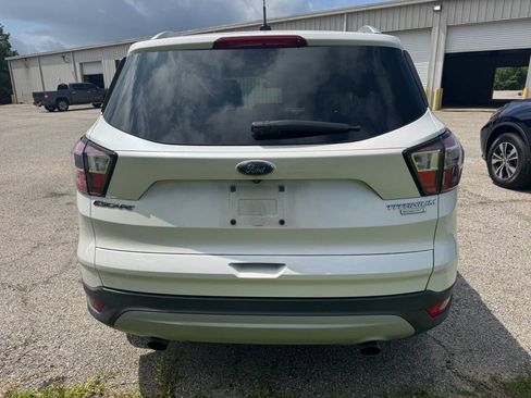 Used 2017 Ford Escape Titanium FWD image 7