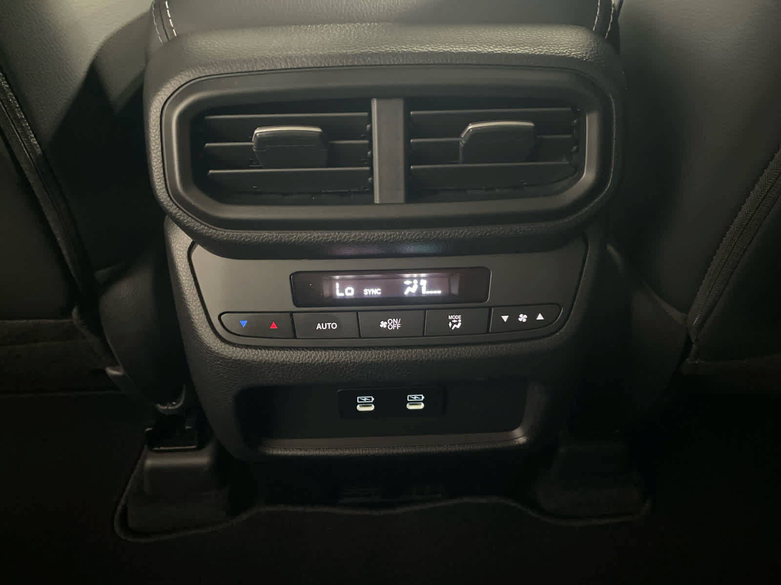 New 2026 Honda Pilot Touring image 28