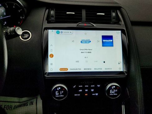 Used 2023 Jaguar E-PACE SE AWD/4WD image 18