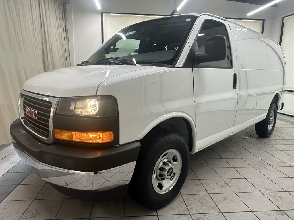 Used 2025 GMC Savana 2500 w/ Driver Convenience Package RWD image 13
