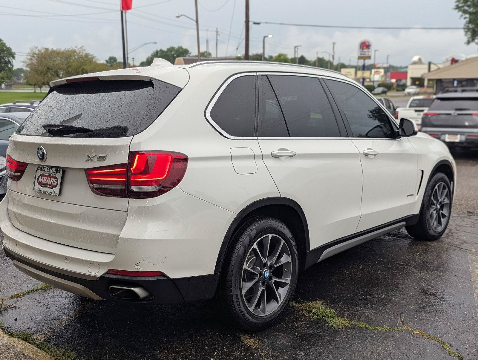Used 2018 BMW X5 xDrive35i w/ Premium Package AWD/4WD image 18