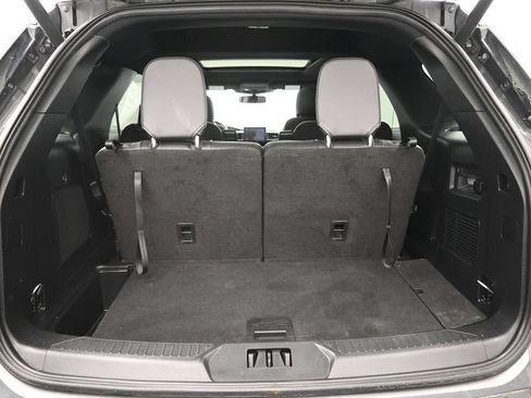 Used 2023 Ford Explorer ST-Line w/ Class IV Trailer Tow Package AWD/4WD image 29